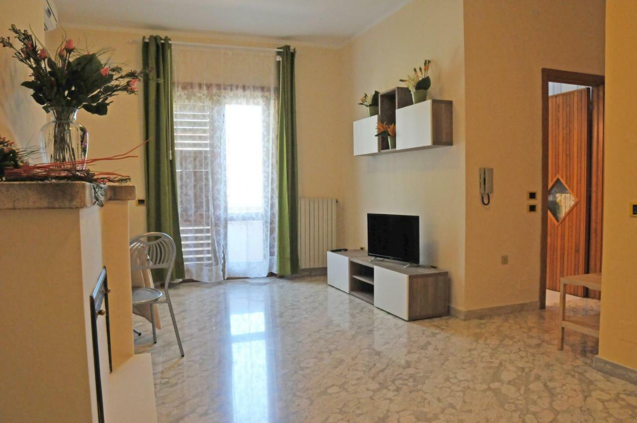 Paestum Rosae Bed and Breakfast Buitenkant foto